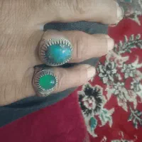دوعددانگشتریکی فیروزه اصل وعقیق سبزخوش رنگ