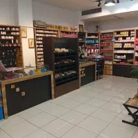 به یه همکار خانم فروشنده نیازمندیم