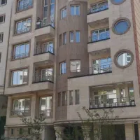 سرایدار با جای اسکان در منطقه یک تهران