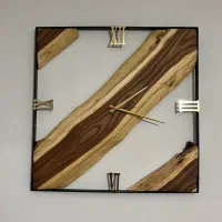 ساعت دیواری