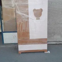کمد نوزاد نوجوان عروسکی