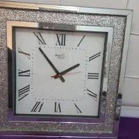 ساعت دیواری