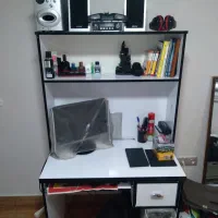 صندلی اداری  میز تحریر  میز کامپیوتر|میز تحریر و کامپیوتر|رشت, رشتیان|دیوار