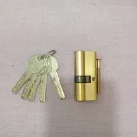 قفل برنجی با ۳ کلید