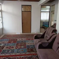 ویلای دربست خیلی تمیزدارای حیاط وپارکینگ|اجارهٔ کوتاه‌مدت ویلا و باغ|بندر انزلی, معلم|دیوار