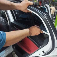 نصب رفلکس UV شیشه جلوبا3سال ضمانت درفضای سرپوشیده|قطعات یدکی و لوازم جانبی|قم, الغدیر|دیوار