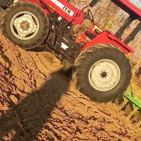 کار با تراکتور جفت ۴۷۵