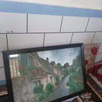 تابلو و تعدادی وسایل منزل