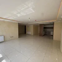 اپارتمان۱۳۲متری‌صفر‌شیک/پلاک‌دوم‌هشت‌بهشت‌غربی|فروش آپارتمان|اصفهان, شاهزید|دیوار