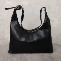 تنوع کیف های رودوشی|کیف، کفش، کمربند|قدس, شهر‌قدس|دیوار