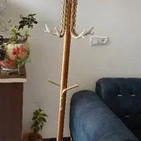 چوب لباسی ایستاده