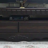 میز تی وی/ میز تلویزیون