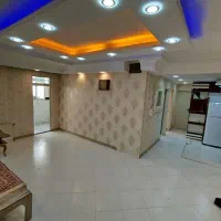 80 متری  طبقه اول  خیابان تندرستی