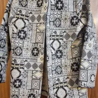 کت پاییزه شیک سایز ۳۸ با رنگی زیبا