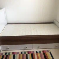 تخت خواب کودک آپادانا