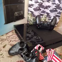 دستگاه ps4 کپی خورطلایی 9 دو دسته استثنایی و تمیز