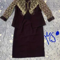 تعدادی لباس زنانه ‌فرم مدرسه پسرانه