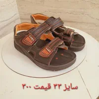 کفش|کفش و لباس بچه|کلاله, |دیوار