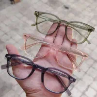 استخدام فروشنده خانم در موسسه عینک طبی