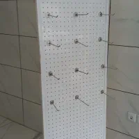 استند فلزی ایستاده
