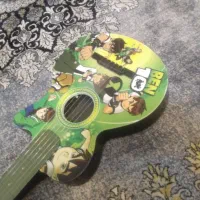گیتار در حد نو سالم