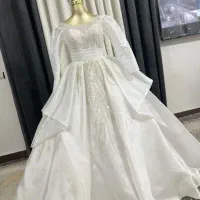 لباس عروس|لباس|گالیکش, |دیوار