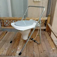 توالت فرنگی نو پایه فلزی