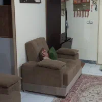 مبل ۷نفره بسیار تمیز رنگ کرم قهوهای .|مبلمان خانگی و میز عسلی|بومهن, |دیوار