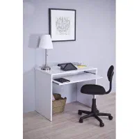 میز همراه با جای کیبورد