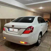جیلی امگرند۷ موتوربزرگ