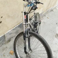 دوچرخه|دوچرخه، اسکیت، اسکوتر|بومهن, |دیوار