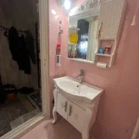 روشویی و آینه