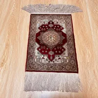 فرش ابریشم دستبافت هرکه