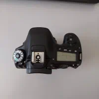 Canon 80d بسیار تمیز و کم کار|دوربین عکاسی و فیلم‌برداری|مشهد, اقبال|دیوار