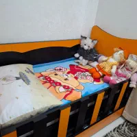 تخت و کمد نوزاد