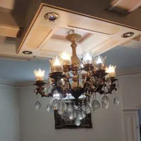 لوستر فروشی