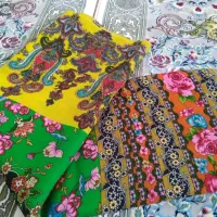 پشتیندی اصلی پشمینه|لباس|مهاباد (آذربایجان غربی), |دیوار