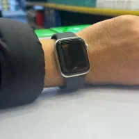 Apple watch se 2024 44m