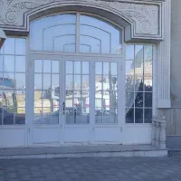 برش ونصب انواع شیشه های ساختمانی