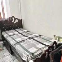 تخت یک نفره همراه تشک و پاتختی|تخت و سرویس خواب|تهران, دردشت|دیوار