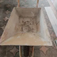 فرغون بنایی