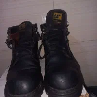 کفش کاترپیلر اصل|کیف، کفش، کمربند|شاهین‌شهر, شهرک میلاد|دیوار