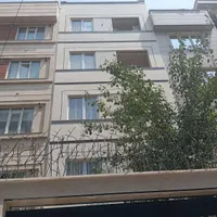 طبقه اول پارکینگ حیاط خلوت خ ۱۸ دوم تخلیه اسانسور