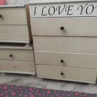 تخت دونفره همراه با پاتختی درحد نو|تخت و سرویس خواب|تویسرکان, |دیوار