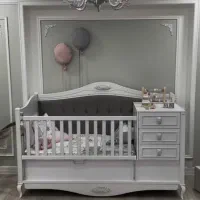 تختخواب نوزاد نوجوان