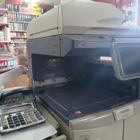 فروشنده لوازم التحریر وکافی نت