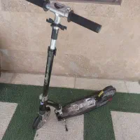 اسکوتر دستی