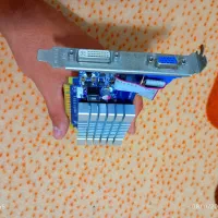 دو عدد کارت گرافیک سالم سالم نو قوی|قطعات و لوازم جانبی رایانه|بندرعباس, |دیوار