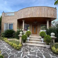 جز-ویلا-باغ-هایی-هستش-که-خودم-لذت-میبرم-از-پرزنتش