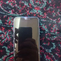 ایفون xs